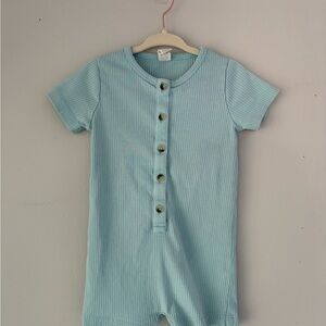 Kate Quinn Light Blue Ribbed Shortie